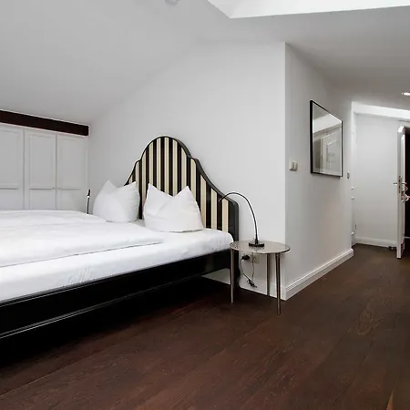 Schering Whg. 4 *